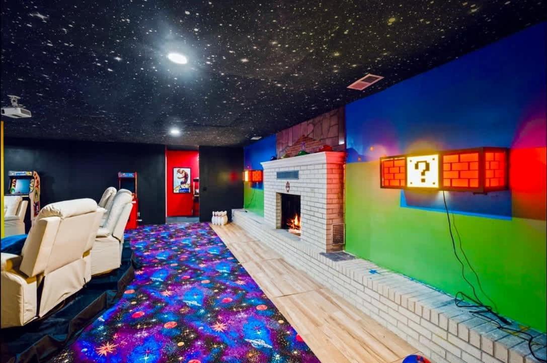 Вилла Gated Mansion - Basketball Court Movie Theater Views Big Stone Gap Экстерьер фото