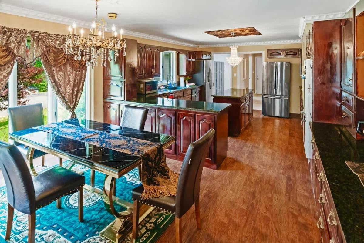 Вилла Gated Mansion - Basketball Court Movie Theater Views Big Stone Gap Экстерьер фото